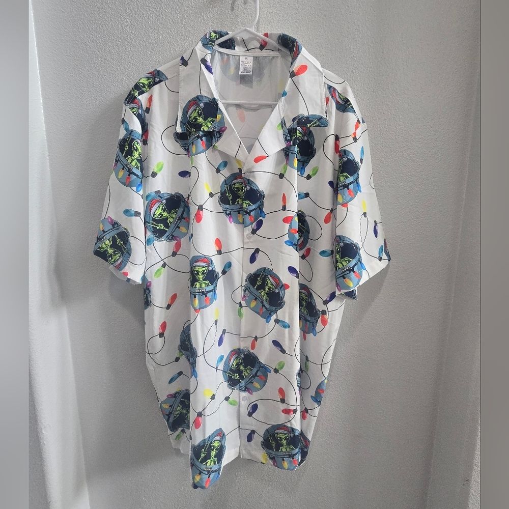 Christmas aliens and christmas lights shirt, short sleeved,button front size 2XL